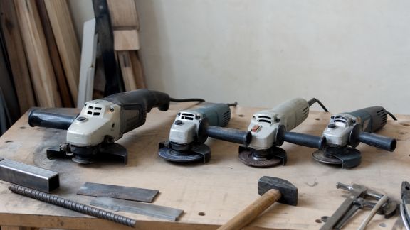 Comment choisir une meuleuse adaptée à vos besoins de bricolage