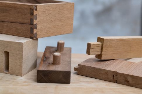 Tout savoir sur les différentes techniques d’assemblage du bois