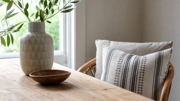 Inspirations pour associer motifs et matières sans surcharger la déco